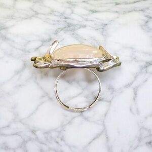 💍 Citrine/yellow cabochon cocktail ring